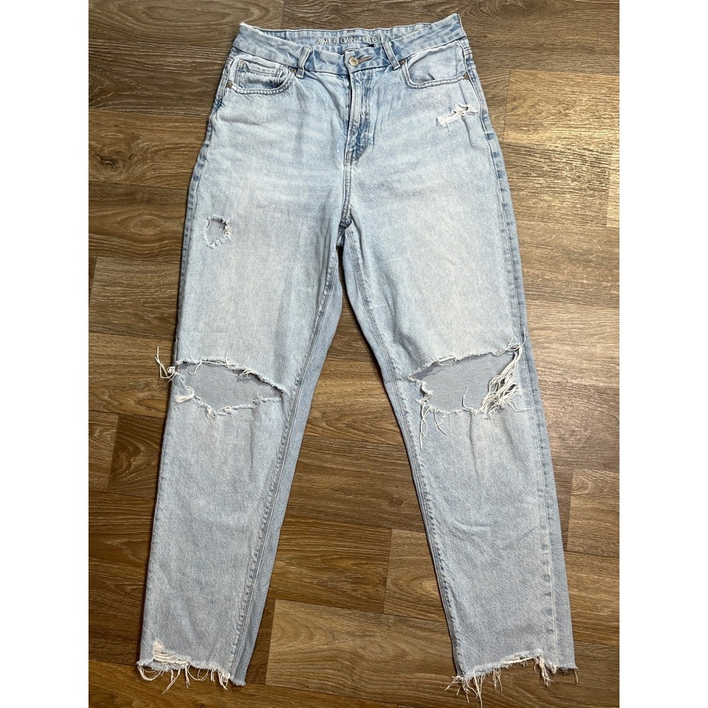 American Eagle Curvy Mom Jeans Light Wash Distressed Raw Hem High Rise Denim